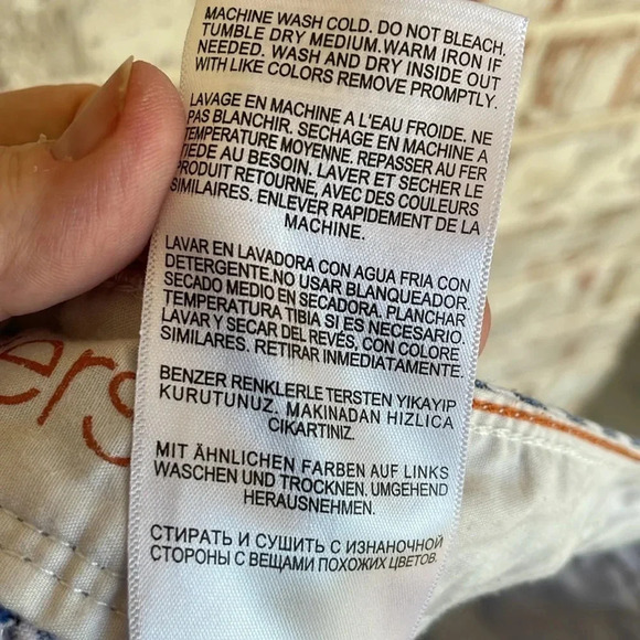 Dockers Blue White Pin Striped Denim Trouser Shorts - Picture 9 of 9